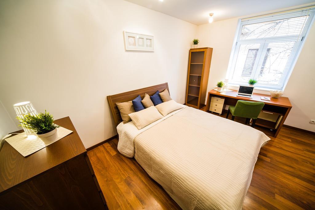 Wawel Cracow Old City Apartments - Friendhouse Apartments Krasków Εξωτερικό φωτογραφία